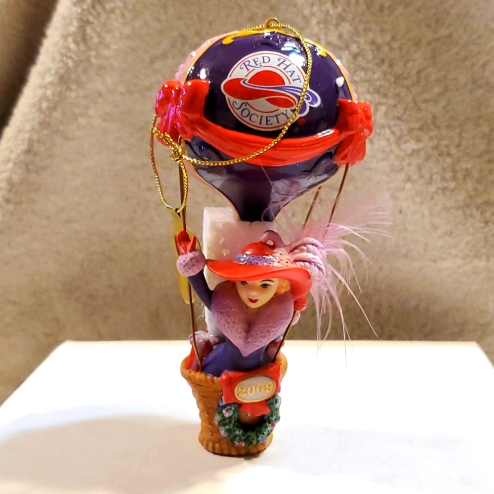 2009 Red Hat Society Ornament